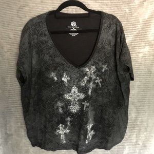 Rock and Republic Black and Gray Tee